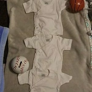 Nb shirt 0 to 3 months